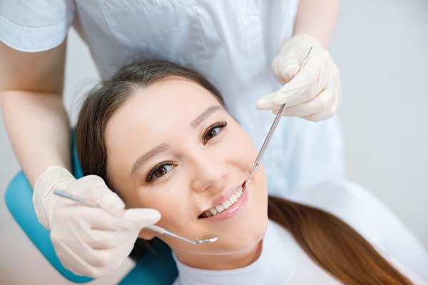Cosmetic Dentistry For The Appearance Of Your Overall Smile