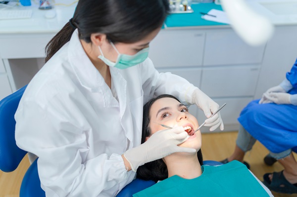 How A Dental Sealant Protects Teeth From Cavities
