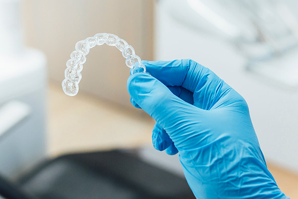 Can Invisalign Be Used for Top and Bottom Teeth? from Potomac Woods Family Dental Care in Rockville, MD
